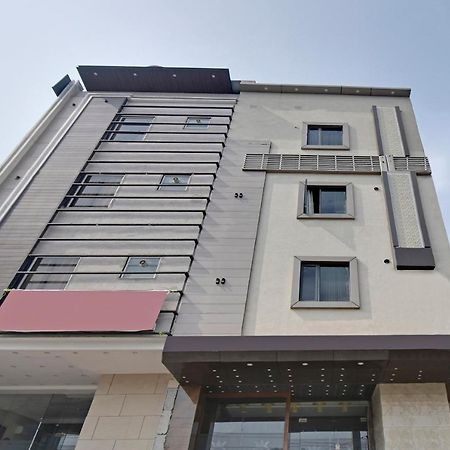 Oyo 72989 J K Classic Amritsar Zewnętrze zdjęcie
